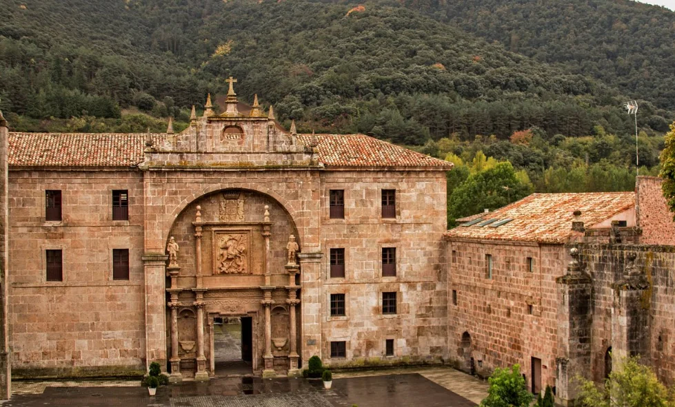 Monasterios de Suso y Yuso
